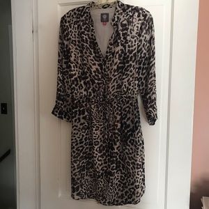 Vince Camuto size 4 animal print dress
